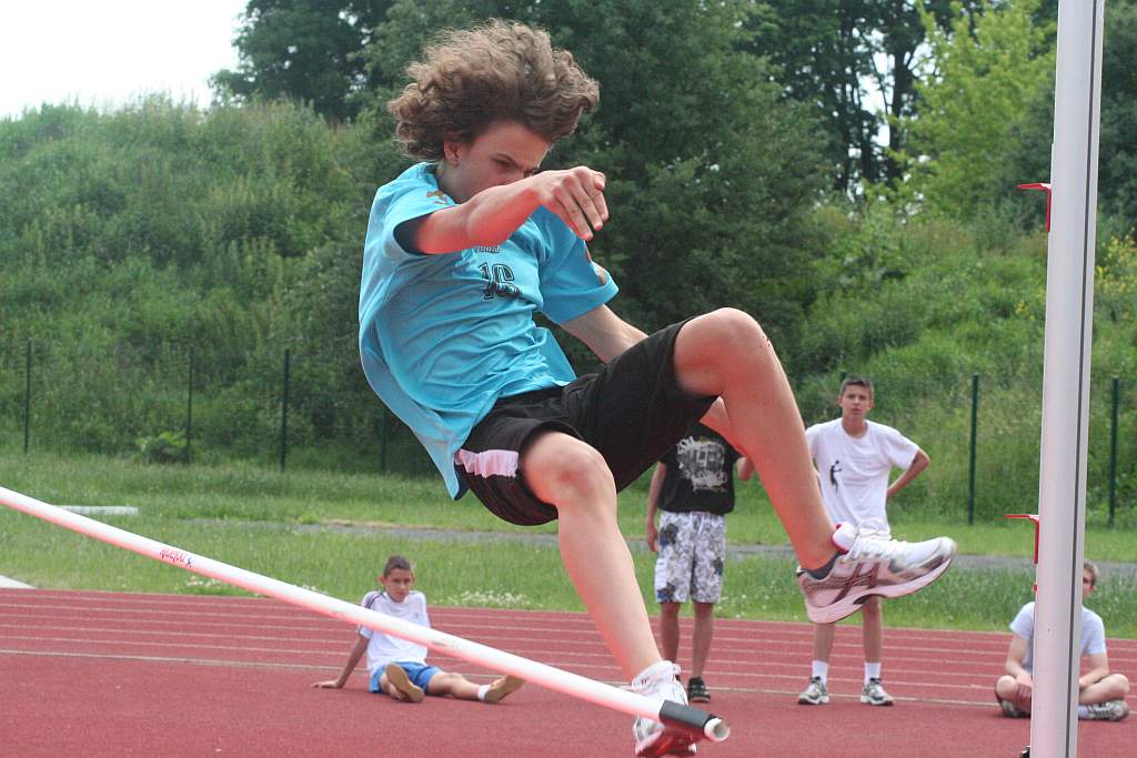 Zawody lekkoatletyczne w parku