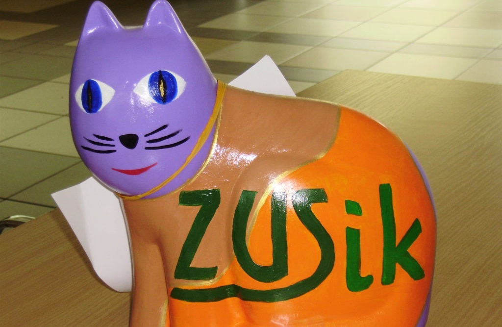 Legnicki ZUS widziany kolorami tęczy