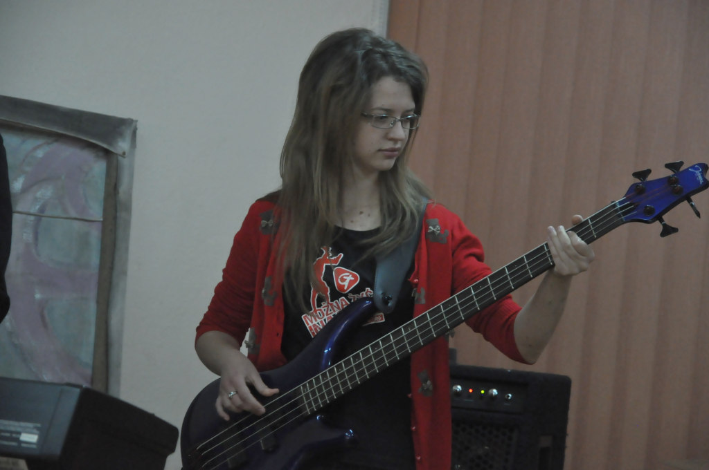 Koncert charytatywny w ZSO nr 2 w Legnicy