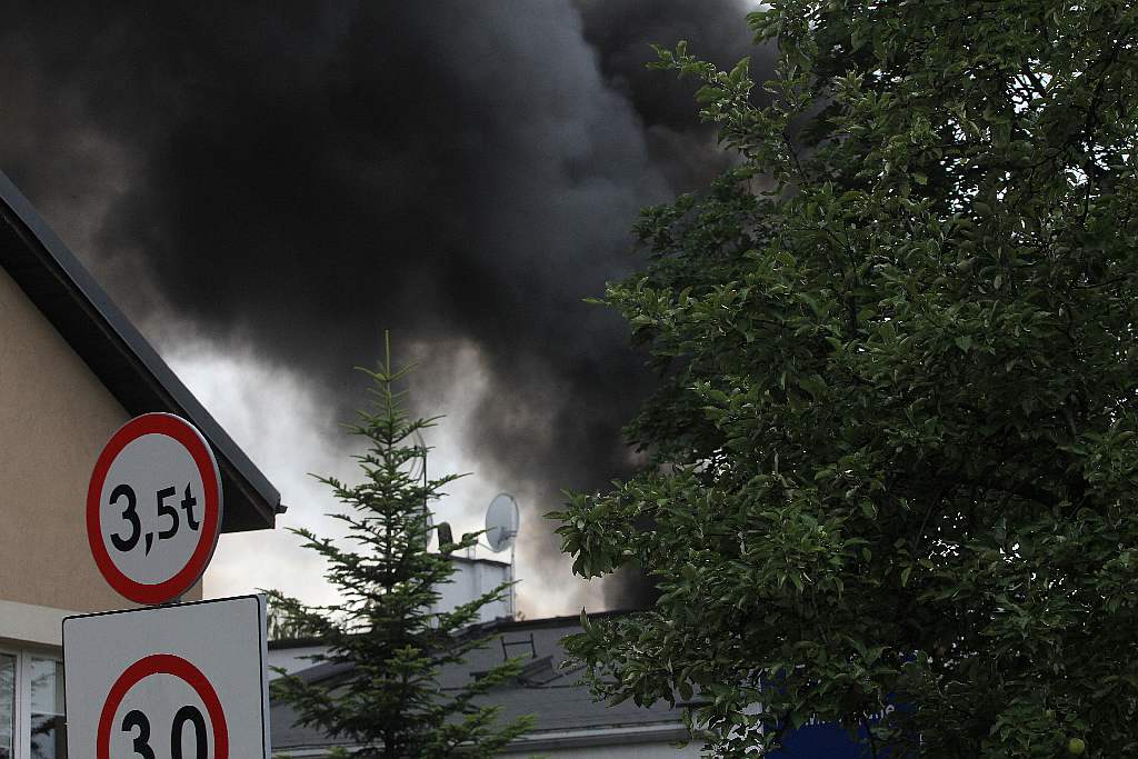 Spłonęła była baza PKS cz1