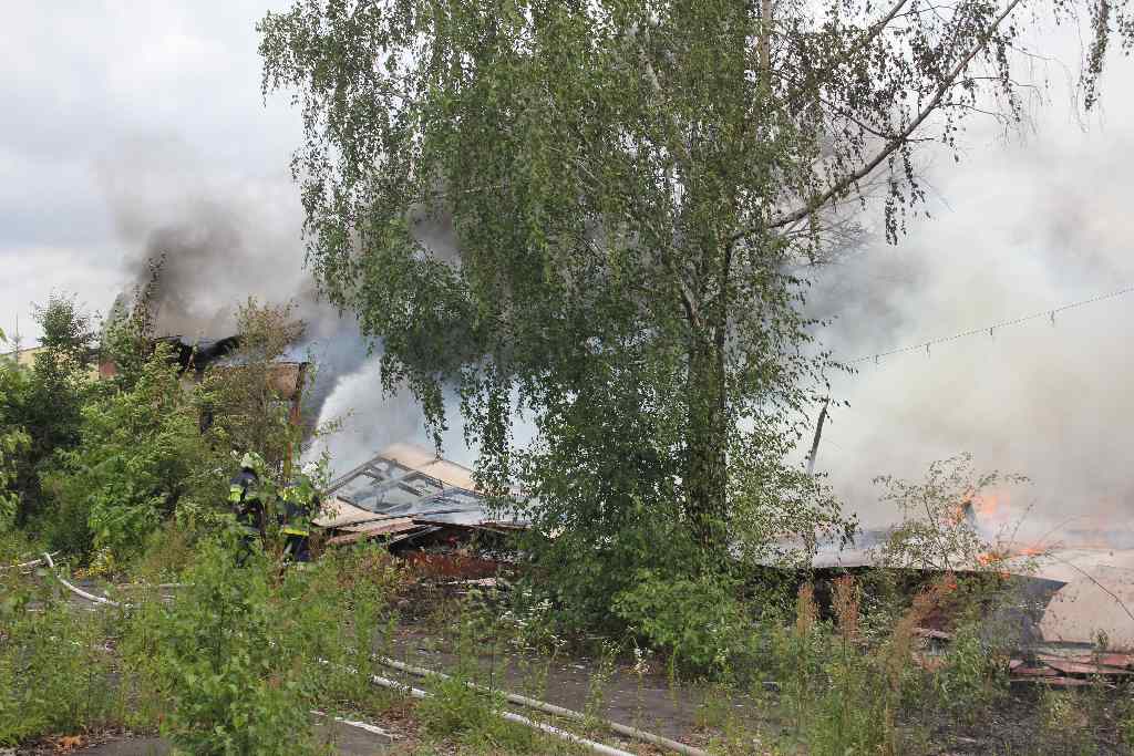 Spłonęła była baza PKS cz1