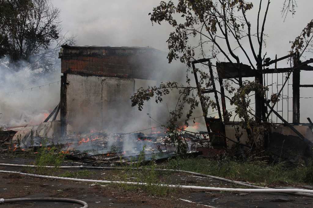 Spłonęła była baza PKS cz1