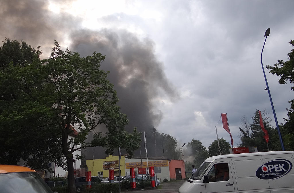 Spłonęła była baza PKS cz3