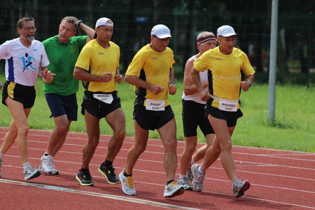 „42 maratony w 42 dni” w Parku Miejskim
