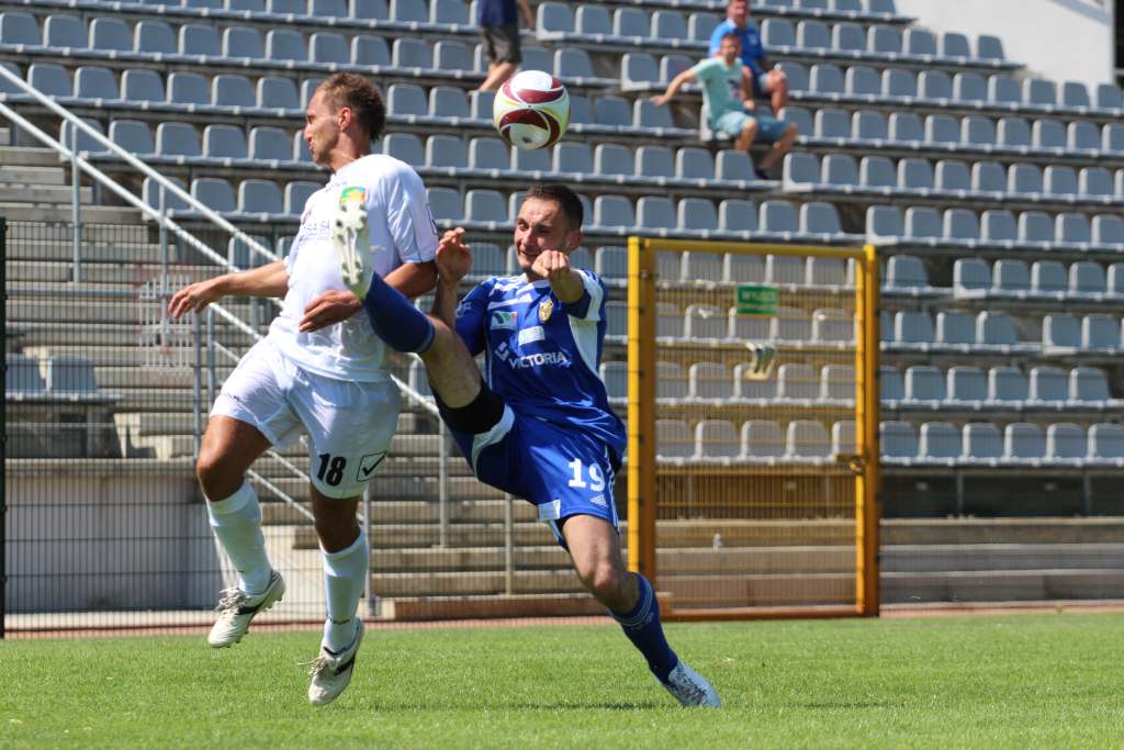 Miedź Legnica - PWSZ Górnik Wałbrzych 3:3