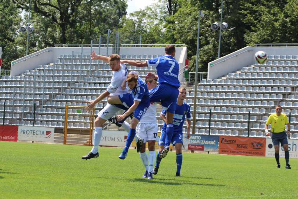 Miedź Legnica - PWSZ Górnik Wałbrzych 3:3