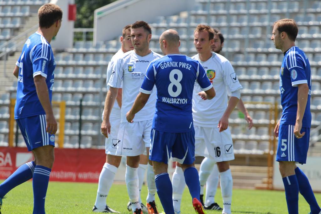 Miedź Legnica - PWSZ Górnik Wałbrzych 3:3