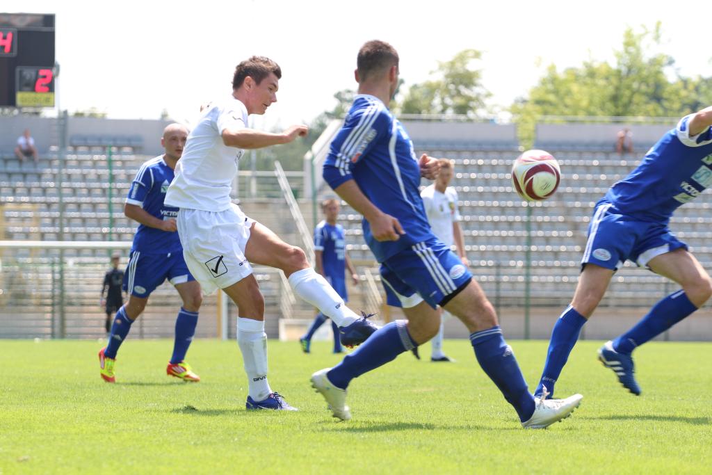 Miedź Legnica - PWSZ Górnik Wałbrzych 3:3