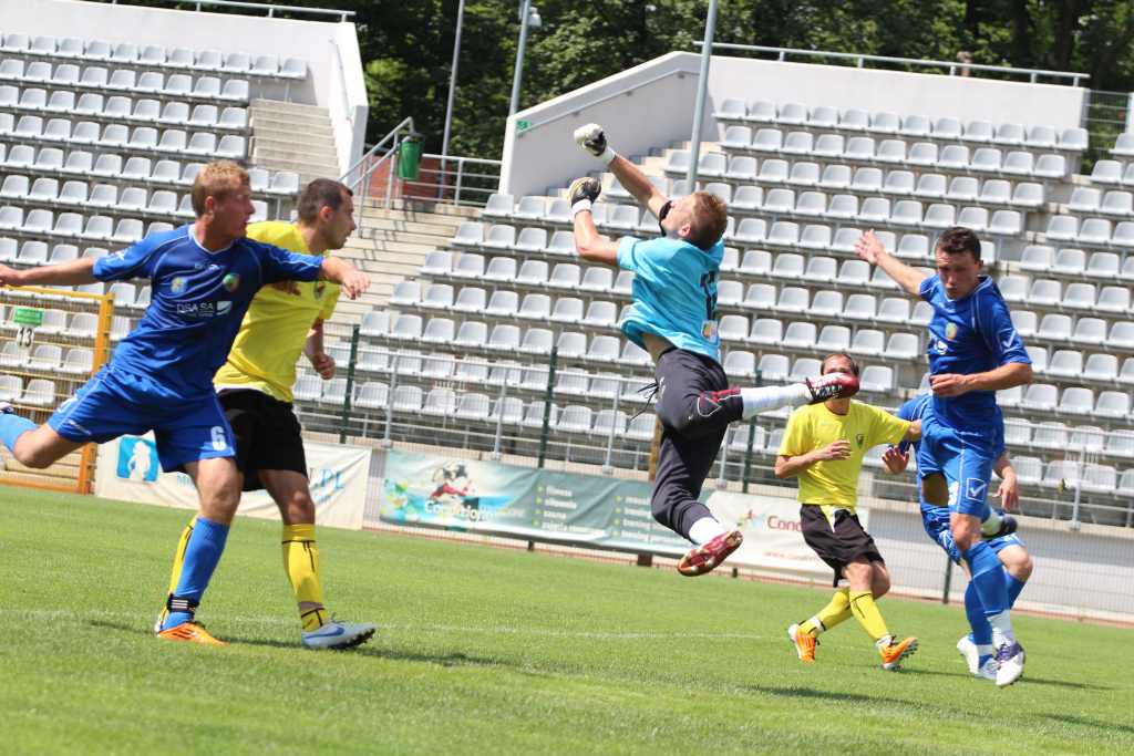 Miedź Legnica - Ruch Radzionków 2:0