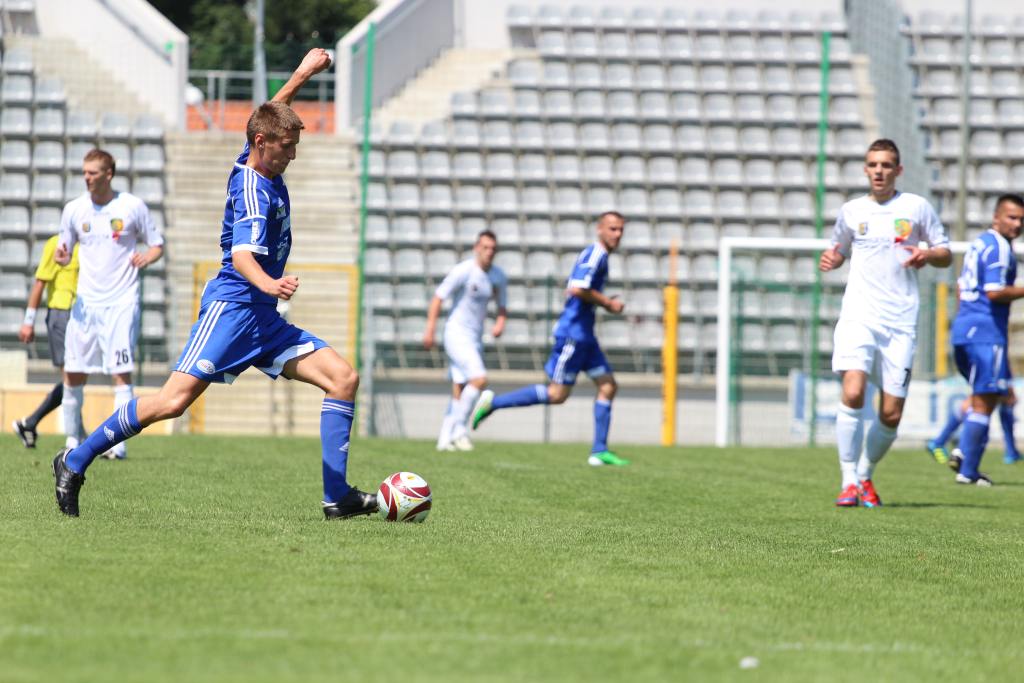 Miedź Legnica - PWSZ Górnik Wałbrzych 3:3