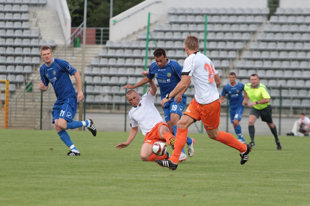 Miedź Legnica - Chrobry Głogów 2:2