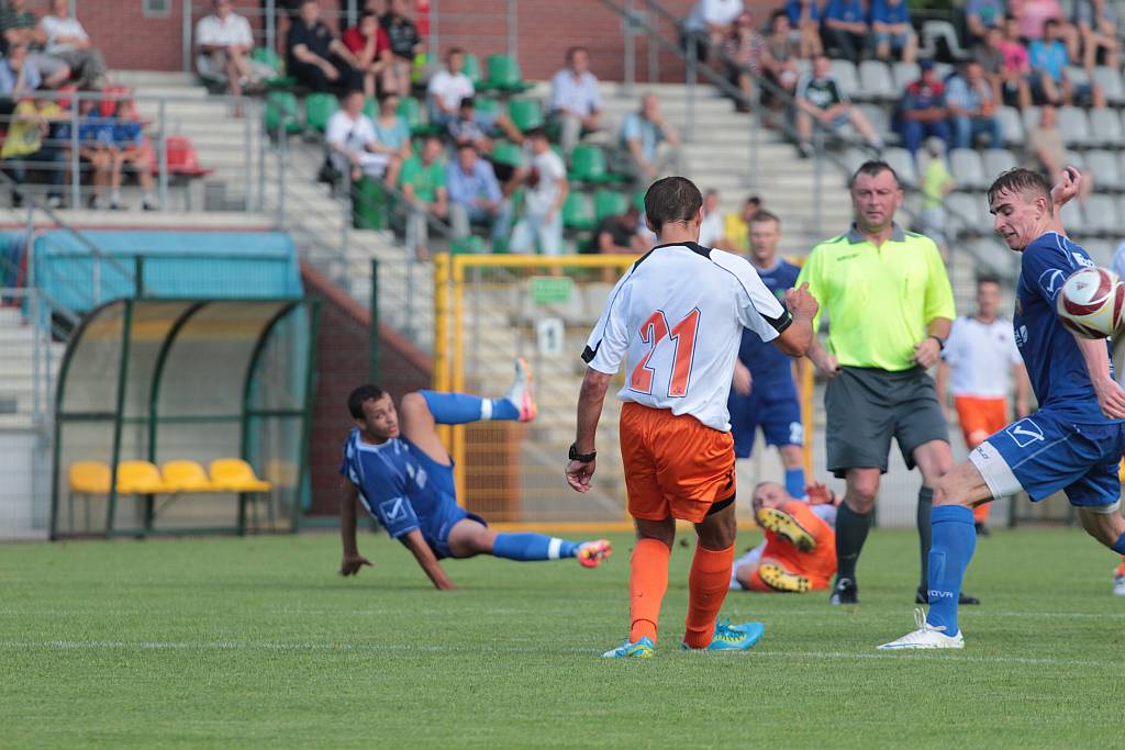Miedź Legnica - Chrobry Głogów 2:2
