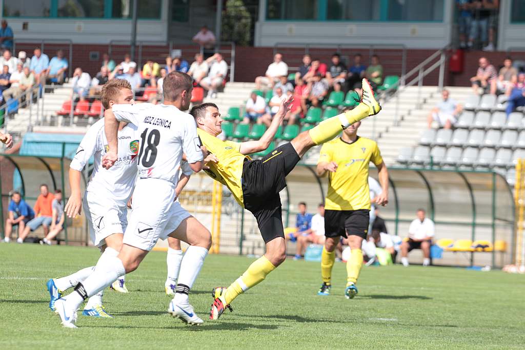 Miedź Legnica - Jarota Jarocin 3:2
