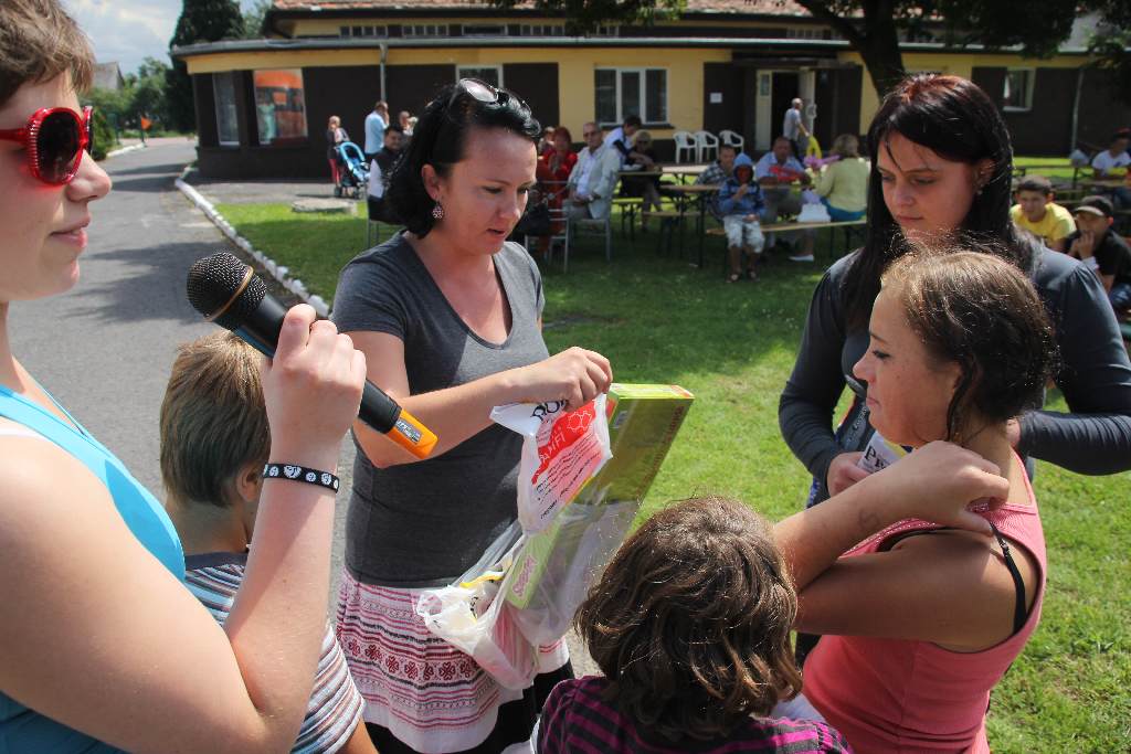 Zaprosili przyjaciół do wspólnej zabawy
