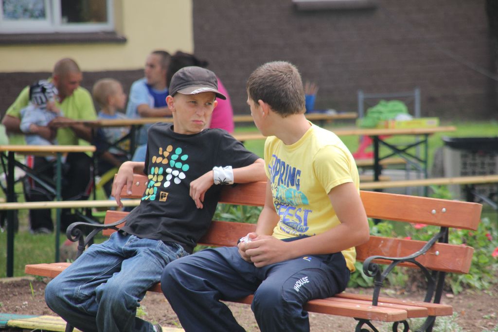 Zaprosili przyjaciół do wspólnej zabawy