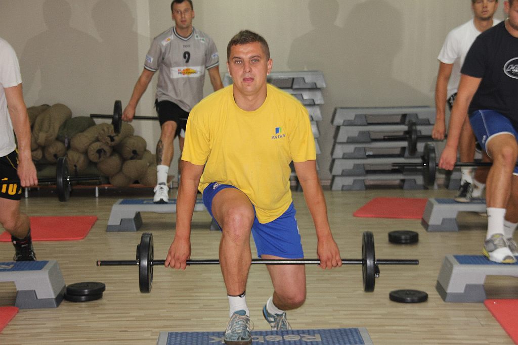 Szczypiorniści Siódemki Miedź w sali fitness