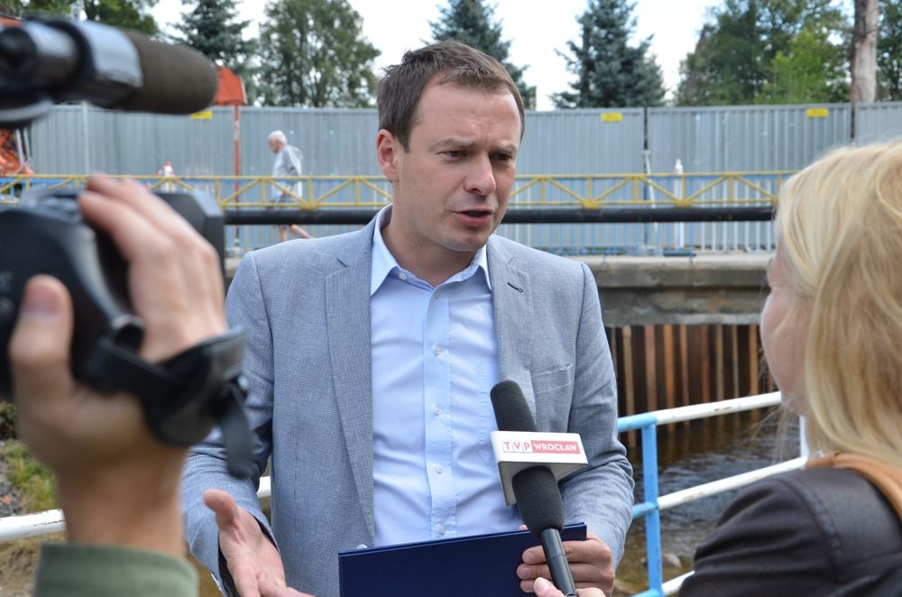 Piotr Borys dla powodzian