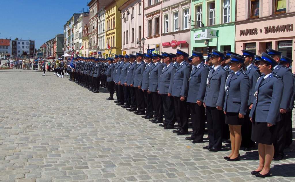 Awanse i odznaczenia z okazji Święta Policji