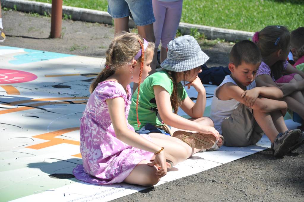 Wychowankowie MCK-u układali ekologiczne puzzle