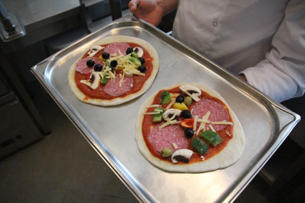 Dzieci z półkolonii w Qubusie