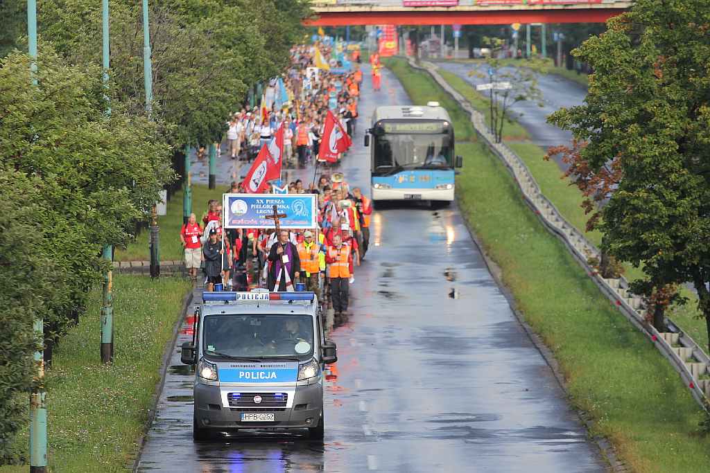 Pielgrzymi ruszyli na Jasną Górę