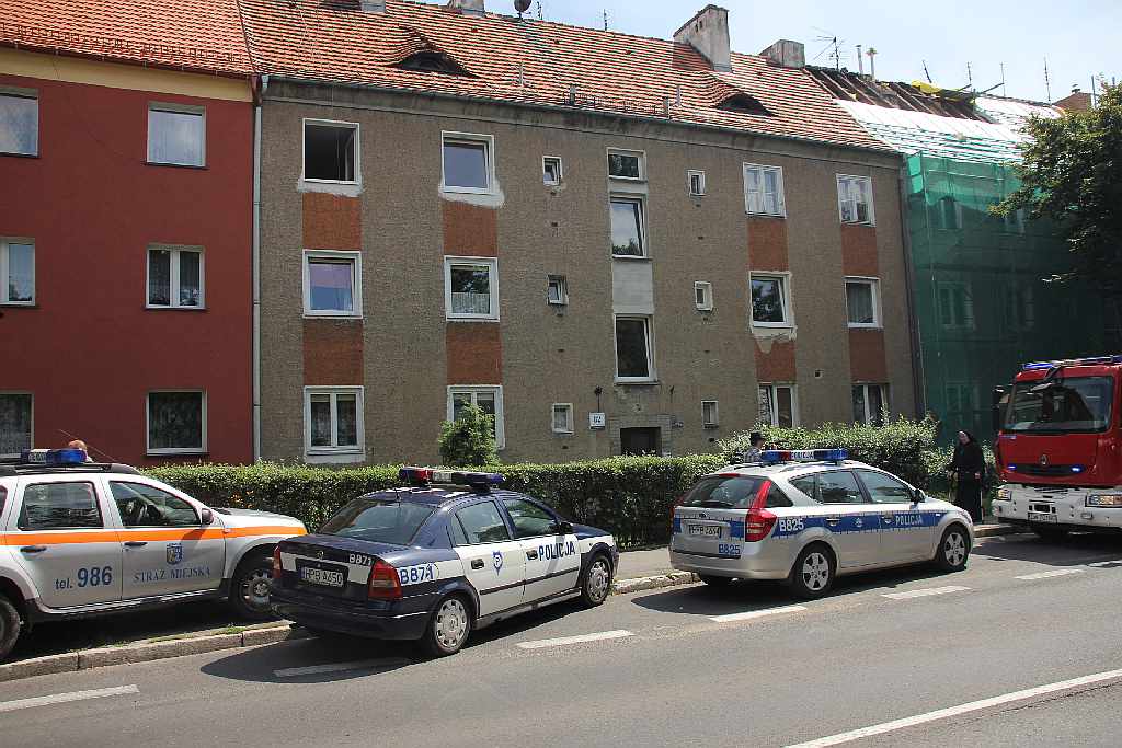 Granat na strychu kamienicy! Lokatorzy ewakuowani