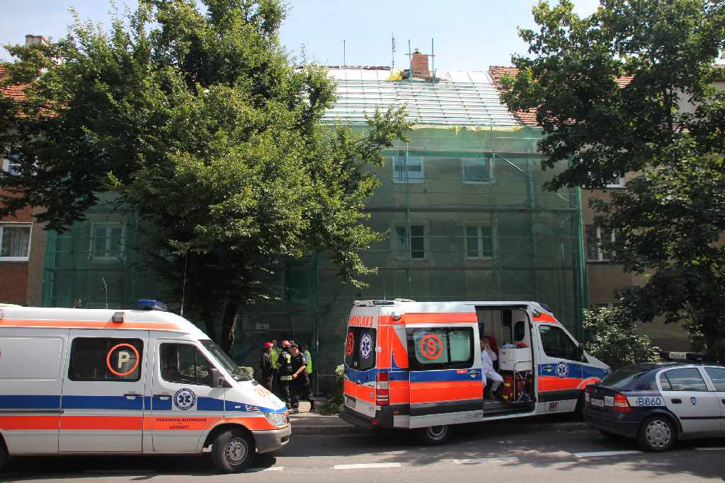 Granat na strychu kamienicy! Lokatorzy ewakuowani