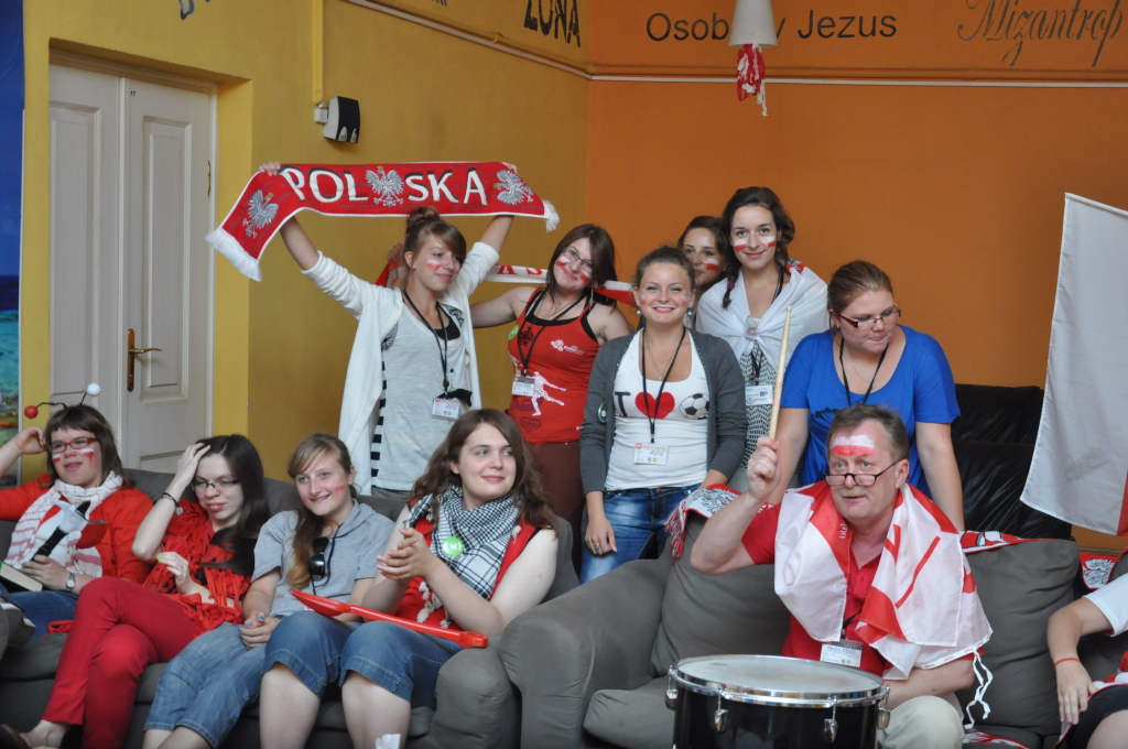 Uczestnicy Lata w Teatrze kibicowali polskim siatkarzom