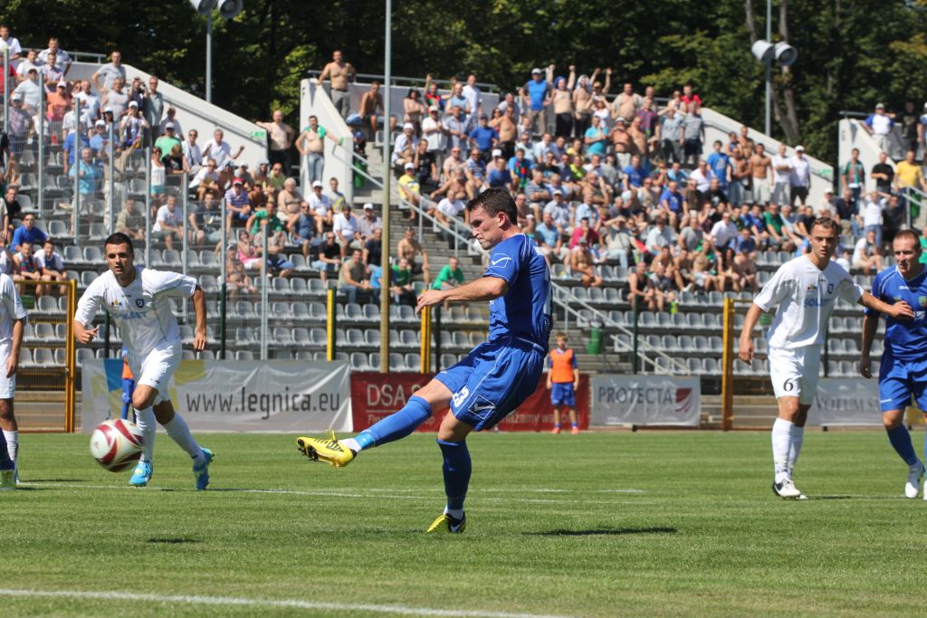 Miedź Legnica - Zawisza Bydgoszcz 1:2