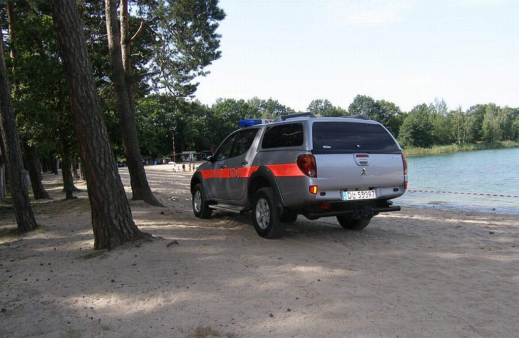 Dramat w Rokitkach. Strażacy wyłowili topielca