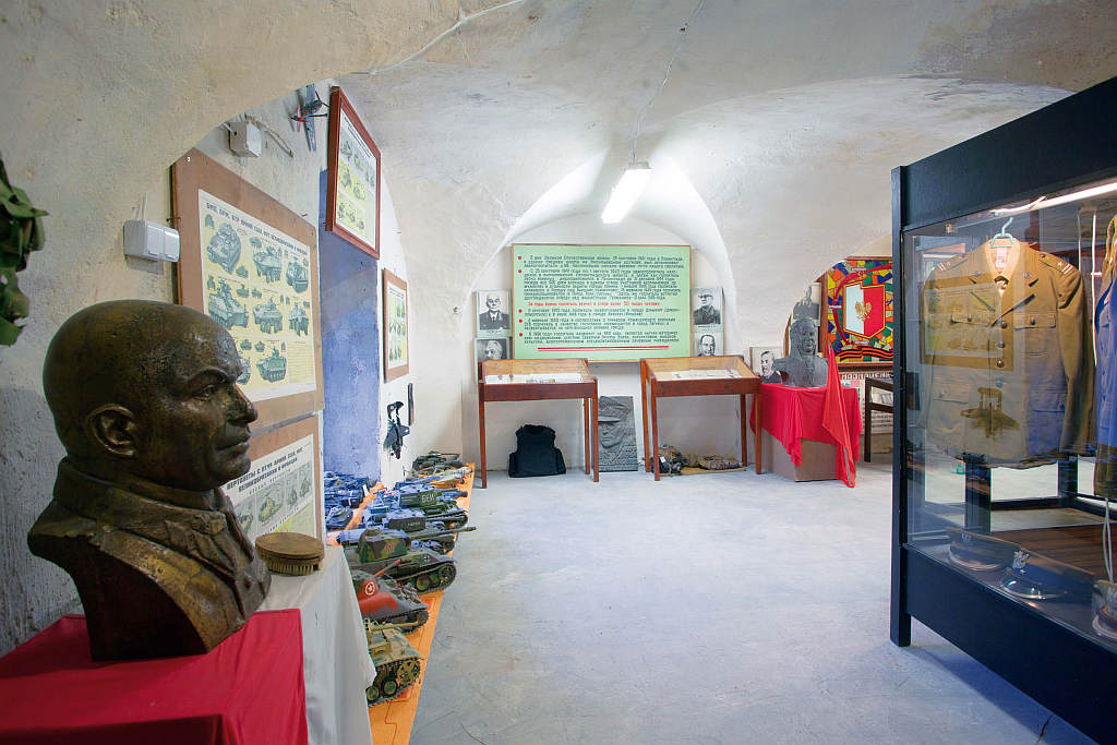 Muzeum Armii Radzieckiej i Wojska Polskiego w Uniejowicach