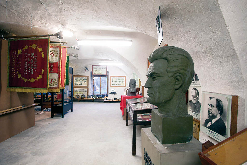 Muzeum Armii Radzieckiej i Wojska Polskiego w Uniejowicach