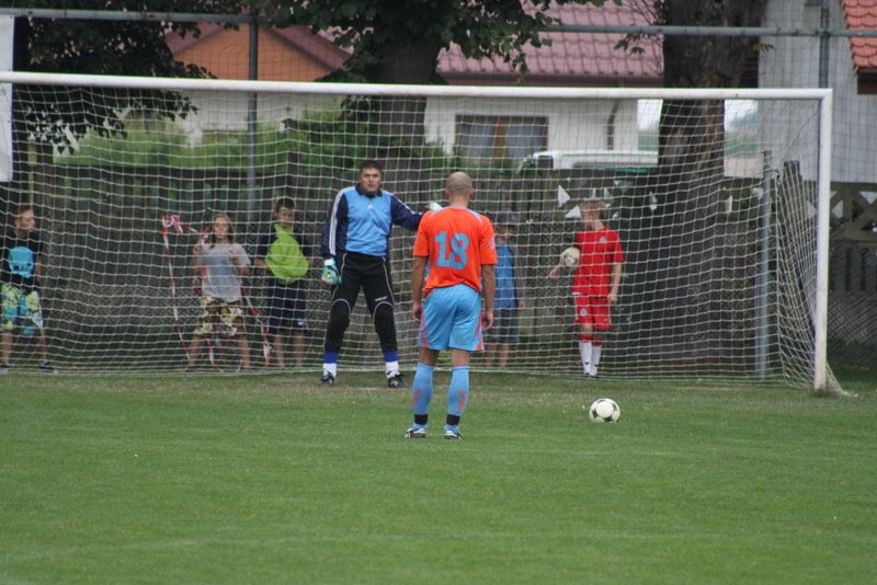 KS Legnickie Pole - GKS Męcinka 2:4