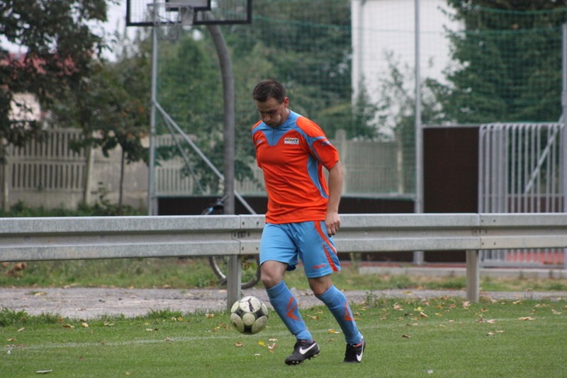 KS Legnickie Pole - GKS Męcinka 2:4