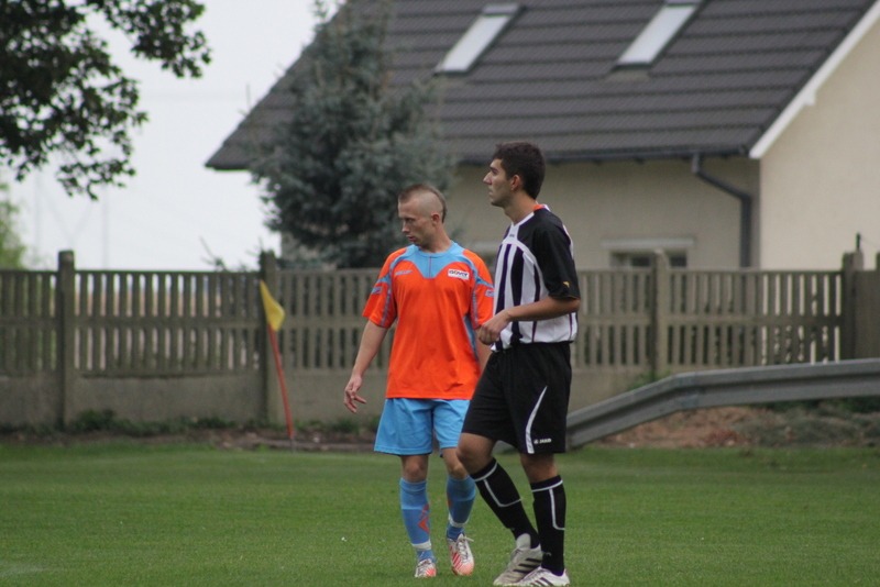 KS Legnickie Pole - GKS Męcinka 2:4