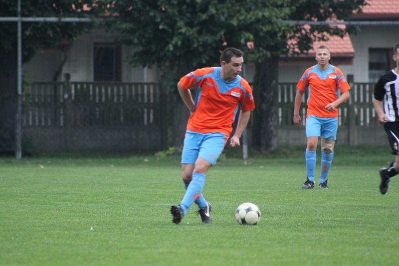 KS Legnickie Pole - GKS Męcinka 2:4