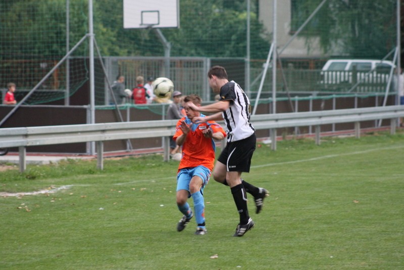 KS Legnickie Pole - GKS Męcinka 2:4