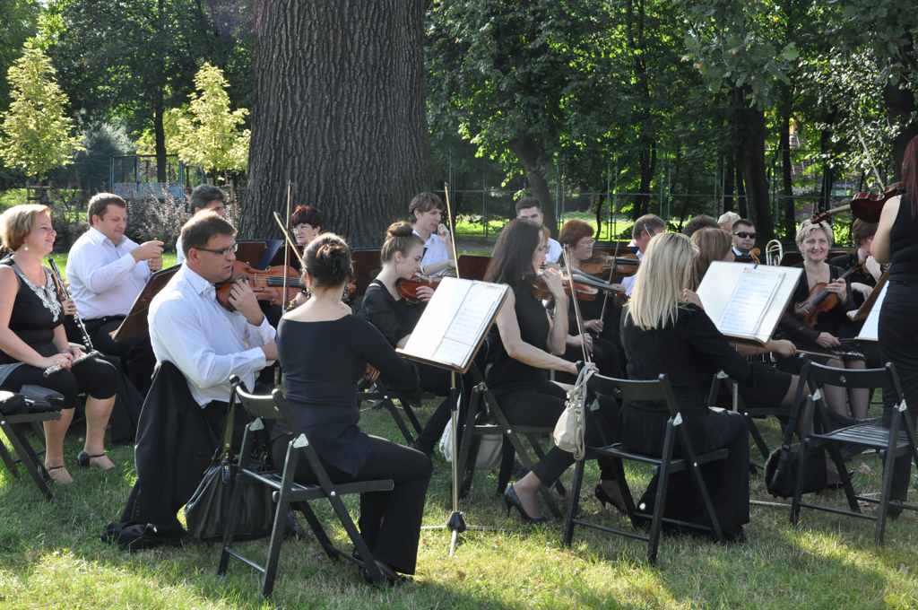 Legnicka Orkiestra Symfoniczna w Parku Miejskim