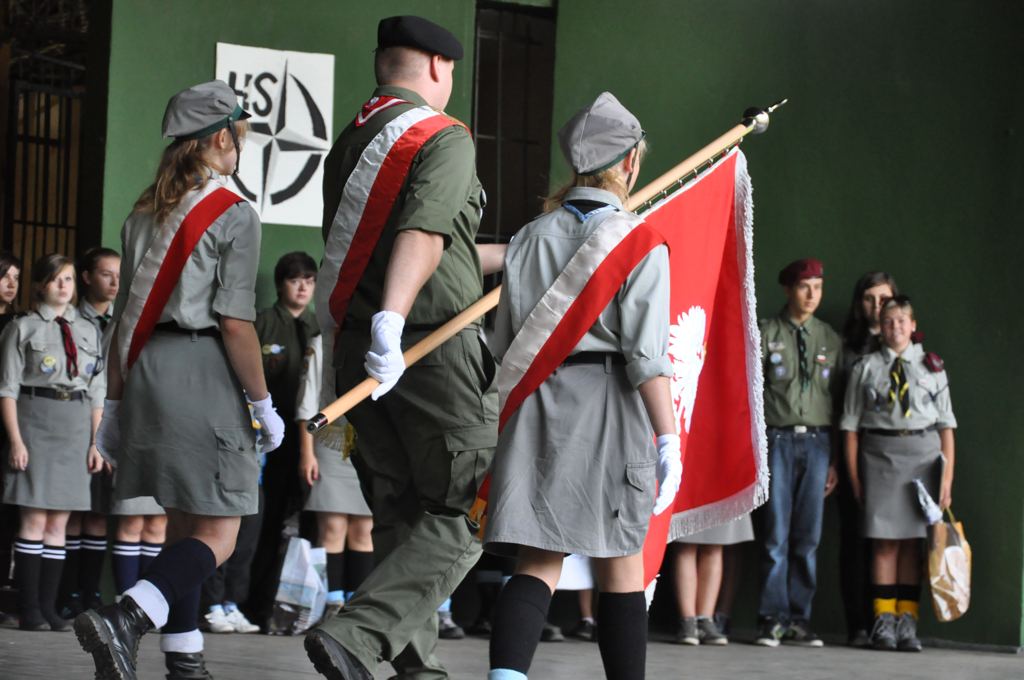 Legnicki Hufiec ZHP z nowym imieniem i sztandarem