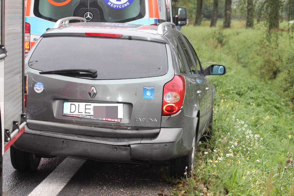Wypadek przed przejazdem kolejowym