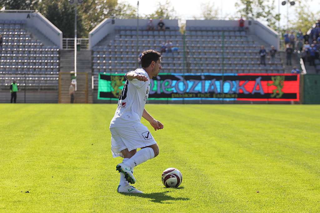 Miedź lepsza od Sandecji