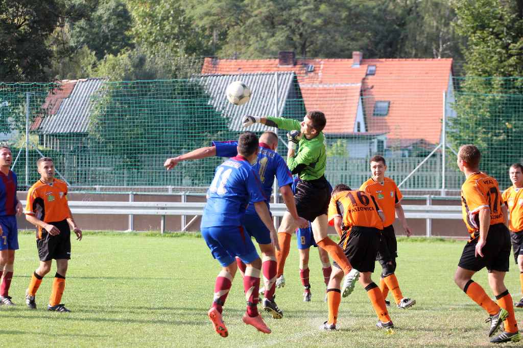 KS Legnickie Pole - Rataj 6:1