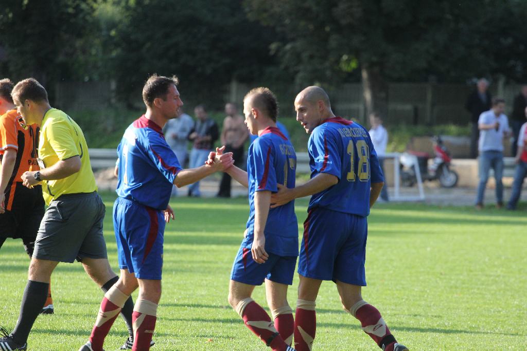 KS Legnickie Pole - Rataj 6:1