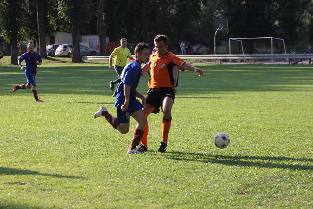 KS Legnickie Pole - Rataj 6:1