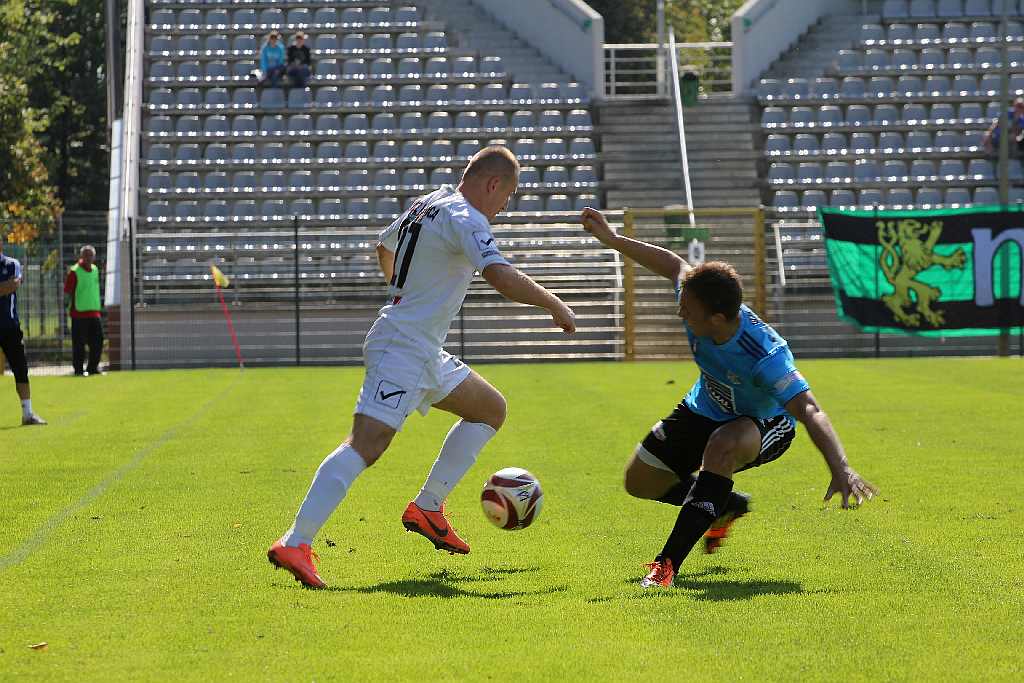 Miedź lepsza od Sandecji