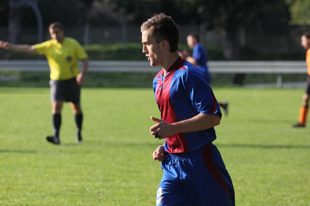 KS Legnickie Pole - Rataj 6:1
