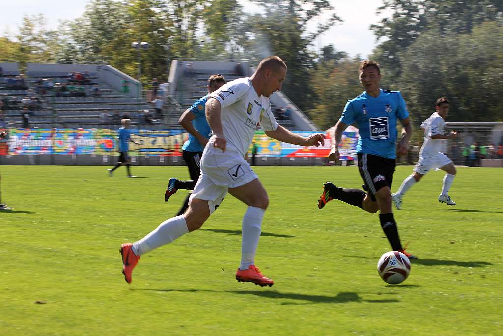 Miedź lepsza od Sandecji