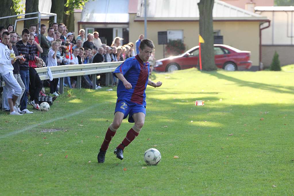 KS Legnickie Pole - Rataj 6:1
