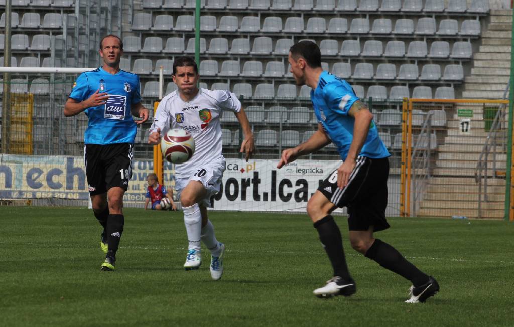 Miedź lepsza od Sandecji