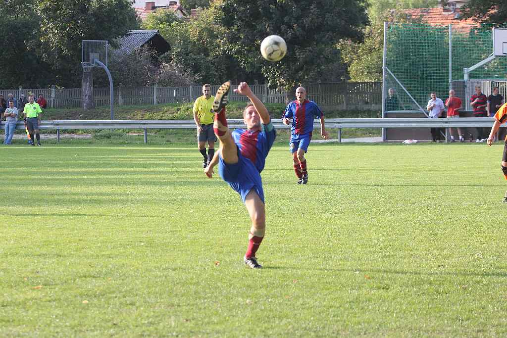 KS Legnickie Pole - Rataj 6:1